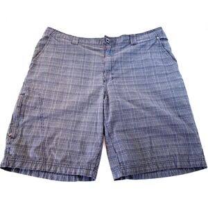 Columbia Omni-Shade Men's 40 Sun Protection Shorts (39) Plaid Gray Blue Gorpcore